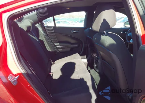 2014 Dodge Charger Sxt z USA, uszkodzony, nr VIN 2C3CDXHG3EH258516